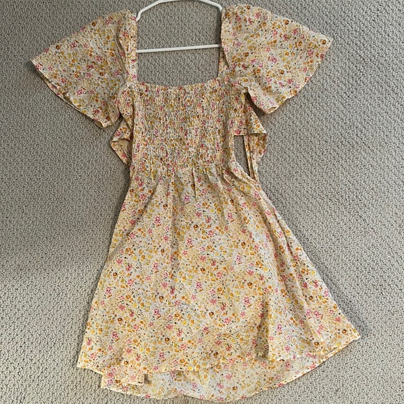 Princess Polly Floral Dress - Picture 1 of 4